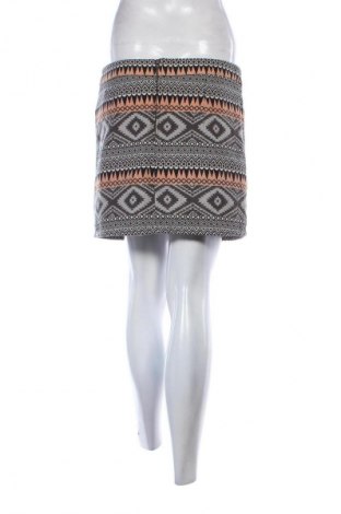 Пола Review, Размер M, Цвят Многоцветен, Цена 2,04 €