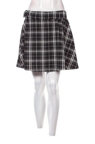 Пола SHEIN, Размер XL, Цвят Многоцветен, Цена 2,04 €