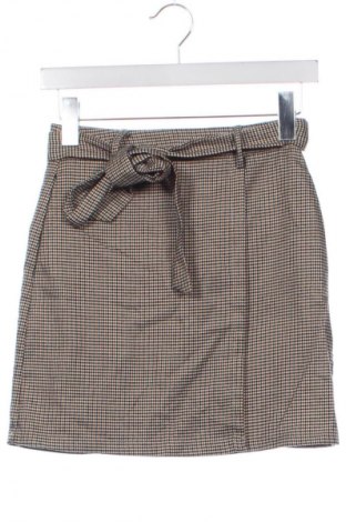 Пола Sinsay, Размер XS, Цвят Многоцветен, Цена 2,04 €