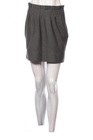 Пола Unbranded, Размер S, Цвят Сив, Цена 2,04 €