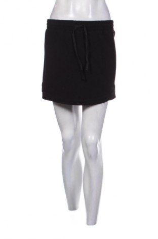 Пола Unbranded, Размер M, Цвят Черен, Цена 2,04 €