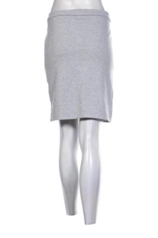 Пола Unbranded, Размер L, Цвят Сив, Цена 2,04 €