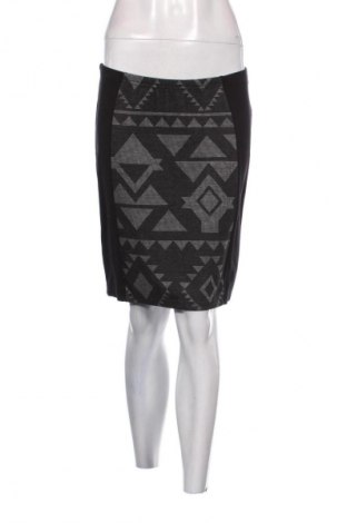 Пола Unbranded, Размер M, Цвят Многоцветен, Цена 2,04 €