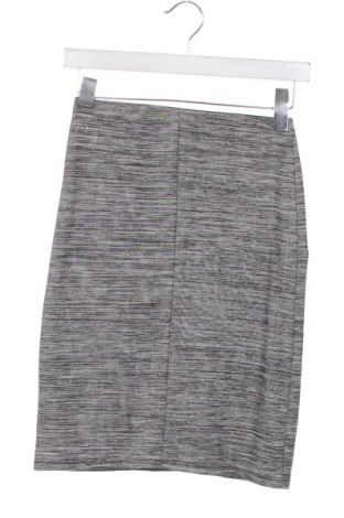 Пола Unbranded, Размер XS, Цвят Сив, Цена 2,04 €