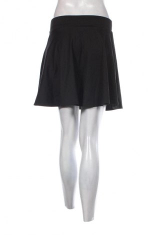 Пола Unbranded, Размер M, Цвят Черен, Цена 2,04 €