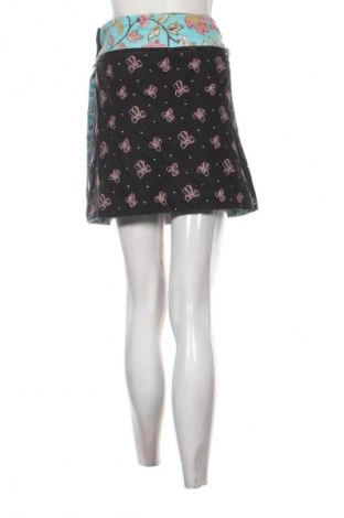 Пола Unbranded, Размер S, Цвят Многоцветен, Цена 2,04 €