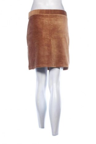 Пола VILA, Размер M, Цвят Бежов, Цена 4,60 €