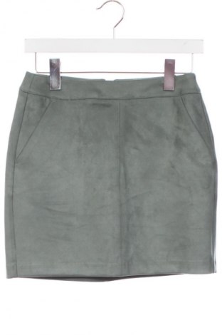 Пола Vero Moda, Размер XS, Цвят Зелен, Цена 2,04 €