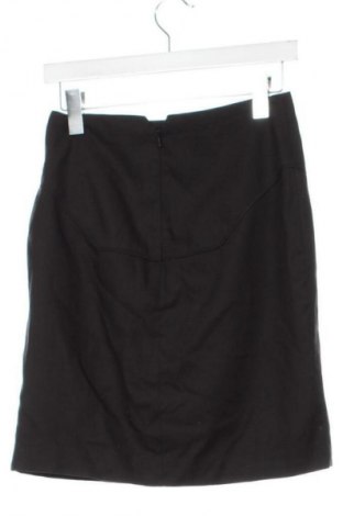 Пола Vero Moda, Размер XS, Цвят Черен, Цена 2,04 €