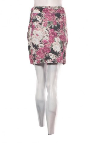 Пола Yessica, Размер L, Цвят Многоцветен, Цена 2,55 €