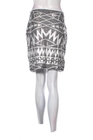 Spódnica Yessica, Rozmiar M, Kolor Kolorowy, Cena 22,99 zł