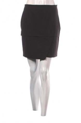 Пола Zara, Размер S, Цвят Черен, Цена 2,04 €