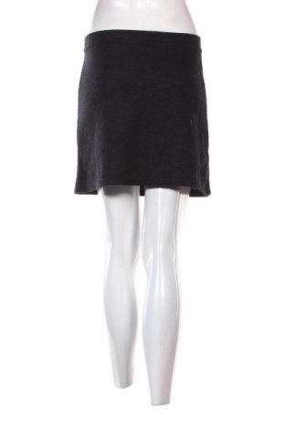 Пола Zara, Размер S, Цвят Черен, Цена 2,04 €