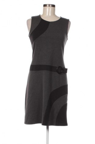 Sukienka 17 & Co., Rozmiar M, Kolor Kolorowy, Cena 18,99 zł