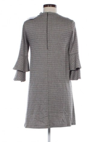 Kleid Clockhouse, Größe M, Farbe Mehrfarbig, Preis 3,99 €