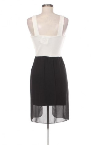 Sukienka Colloseum, Rozmiar S, Kolor Kolorowy, Cena 15,99 zł