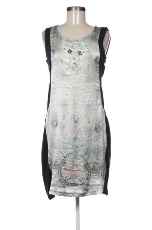 Rochie Cream, Mărime M, Culoare Negru, Preț 90,99 Lei