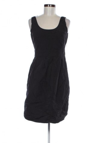 Sukienka Esprit, Rozmiar M, Kolor Czarny, Cena 30,99 zł