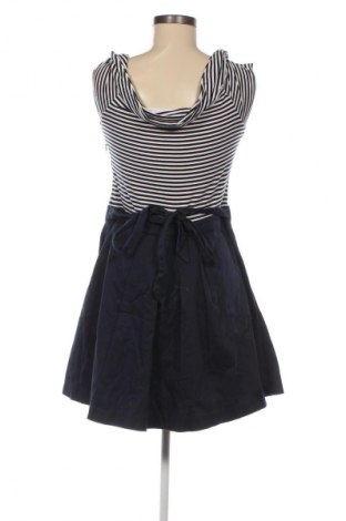 Šaty  Ever New, Velikost M, Barva Vícebarevné, Cena  69,00 Kč