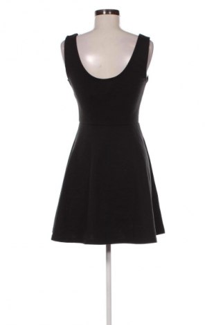 Ruha Fb Sister, Méret M, Szín Fekete, Ár 1 509 Ft