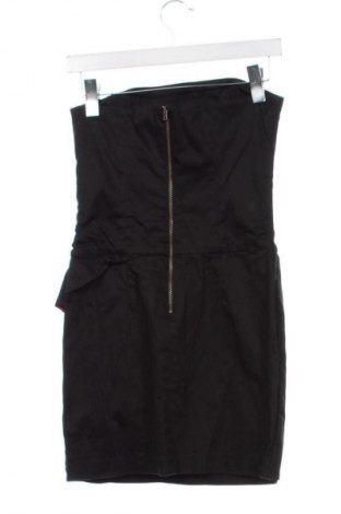 Sukienka French Connection, Rozmiar S, Kolor Czarny, Cena 25,99 zł