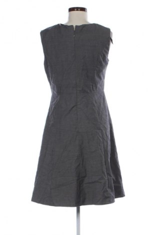 Sukienka George, Rozmiar M, Kolor Kolorowy, Cena 12,99 zł