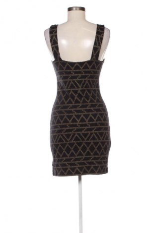 Šaty  H&M, Velikost M, Barva Vícebarevné, Cena  89,00 Kč