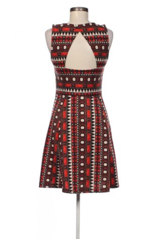 Šaty  H&M, Velikost S, Barva Vícebarevné, Cena  89,00 Kč