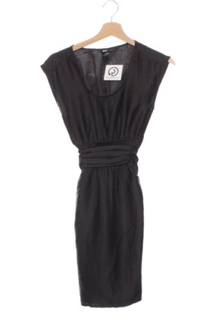 Рокля H&M, Размер XS, Цвят Черен, Цена 2,04 €, #132417247