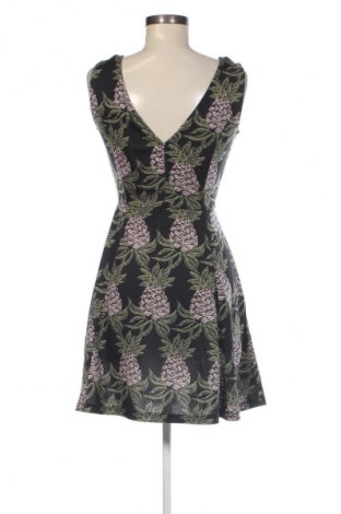 Šaty  H&M, Velikost S, Barva Vícebarevné, Cena  89,00 Kč