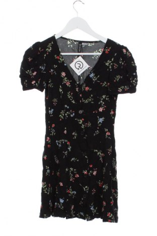 Рокля H&M Divided, Размер XS, Цвят Многоцветен, Цена 4,60 €