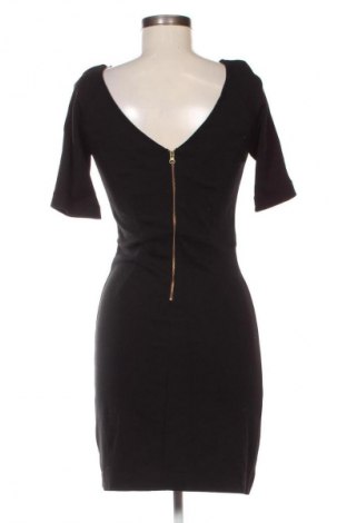 Sukienka Julia Bergovich, Rozmiar M, Kolor Czarny, Cena 12,99 zł