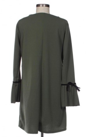 Φόρεμα NEW COLLECTION, Μέγεθος M, Χρώμα Πράσινο, Τιμή 3,99 €