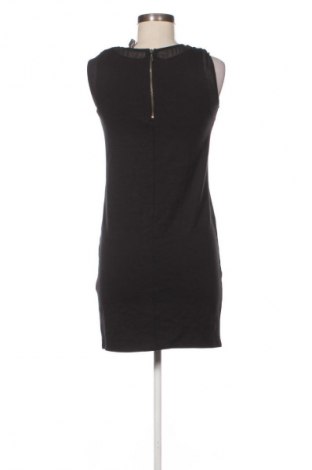 Φόρεμα Naf Naf, Μέγεθος S, Χρώμα Μαύρο, Τιμή 5,99 €