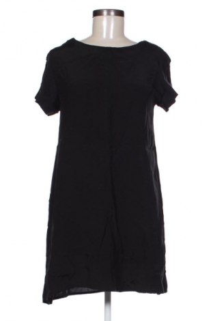 Šaty  New Look, Velikost M, Barva Černá, Cena  49,00 Kč