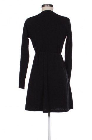 Рокля Nuna Lie, Размер M, Цвят Черен, Цена 4,09 €