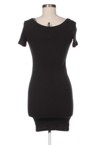 Sukienka Pieces, Rozmiar M, Kolor Czarny, Cena 24,99 zł