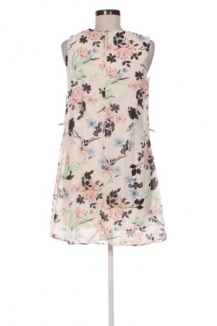 Рокля Primark, Размер M, Цвят Многоцветен, Цена 2,55 €