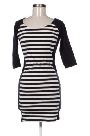 Φόρεμα Reserved, Μέγεθος M, Χρώμα Πολύχρωμο, Τιμή 2,99 €