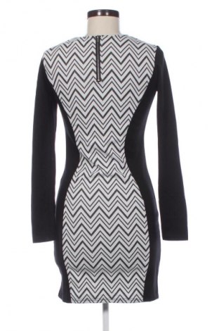 Šaty  Reserved, Velikost S, Barva Vícebarevné, Cena  119,00 Kč