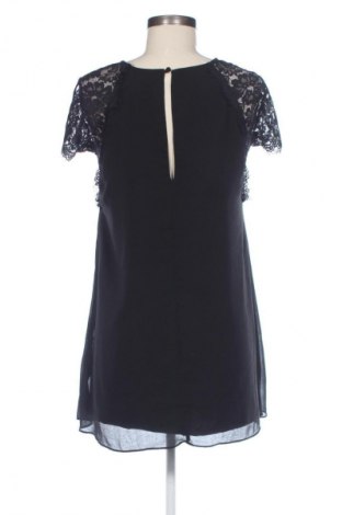 Sukienka TFNC London, Rozmiar S, Kolor Czarny, Cena 11,99 zł