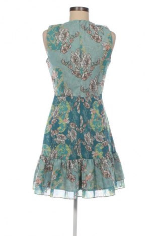 Šaty  Trendyol, Velikost S, Barva Vícebarevné, Cena  169,00 Kč