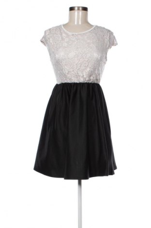 Φόρεμα Unbranded, Μέγεθος S, Χρώμα Πολύχρωμο, Τιμή 3,99 €