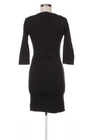 Šaty  VILA, Velikost S, Barva Vícebarevné, Cena  49,00 Kč