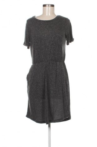 Kleid Vero Moda, Größe M, Farbe Mehrfarbig, Preis 7,99 €
