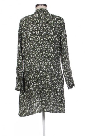 Šaty  mbyM, Velikost M, Barva Vícebarevné, Cena  209,00 Kč