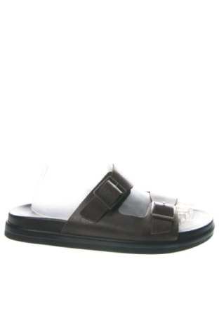 Papuci Jack & Jones, Mărime 42, Culoare Maro, Preț 212,99 Lei, #136874096