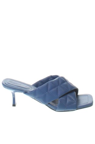 Pantolette Reserved, Größe 39, Farbe Blau, Preis 35,23 €, #137074630