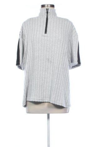 Дамска блуза Unbranded, Размер XL, Цвят Сив, Цена 10,00 €, #137032589