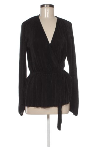 Bluză de femei Amisu, Mărime M, Culoare Negru, Preț 26,99 Lei, #137067326